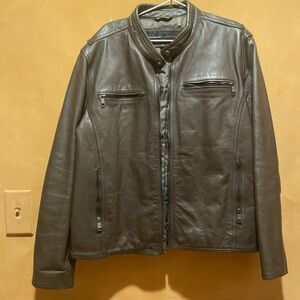Men's Classic Black Leather Jacket